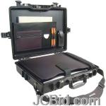 JCBid.com online auction Pelican-1495-003-110-17-deluxe-computer-case